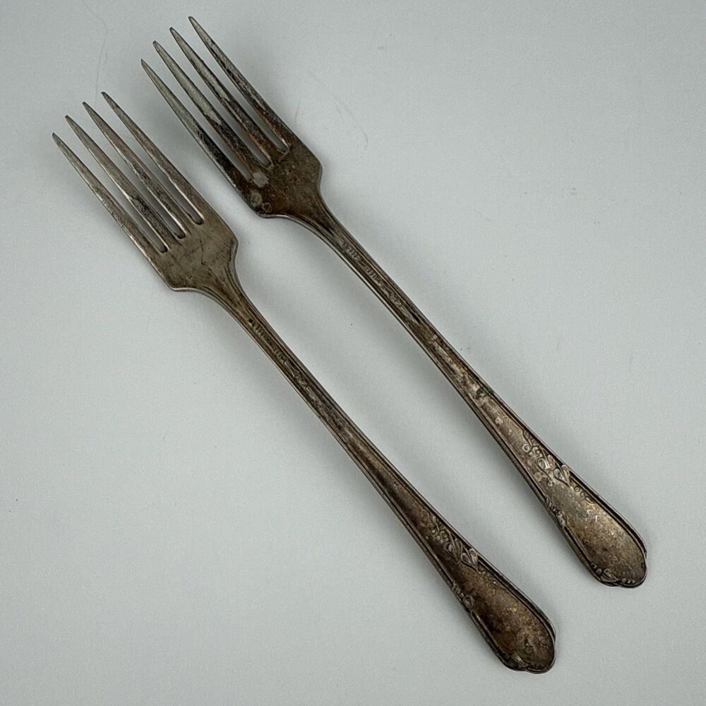 Set of 2 Oneida Meadowbrook Grille Viande Forks Silverplated 7.5" 1936